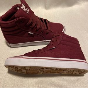 New Kidz Fila Canvas Sneakers Sz 3 Maroon